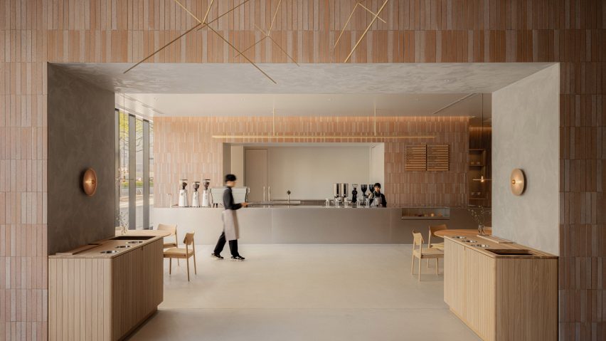 Blue Bottle Coffee cafe in Nagoya by Keiji Ashizawa Design