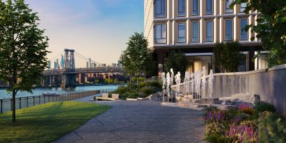 Williamsburg wharf walking path