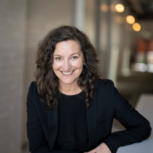 Kerstin Thompson