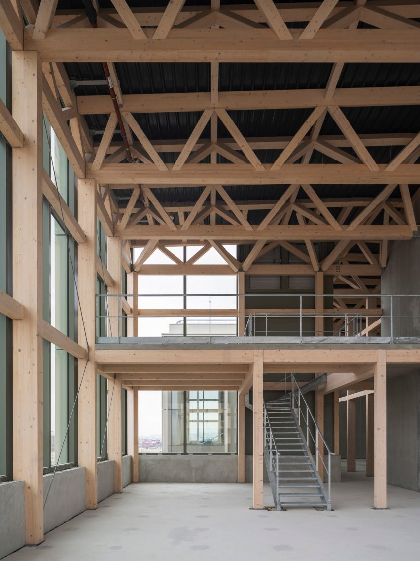 Mixed Building by Dream