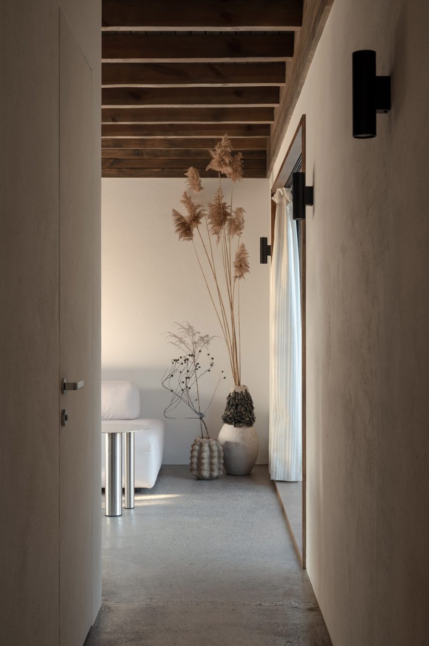 Dzen House by Shovk