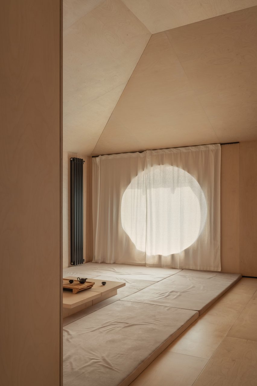 Dzen House by Shovk