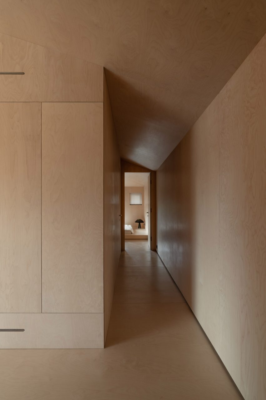 Dzen House by Shovk
