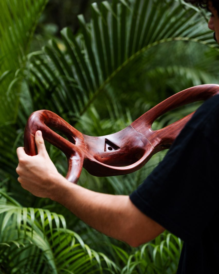 Steering wheel