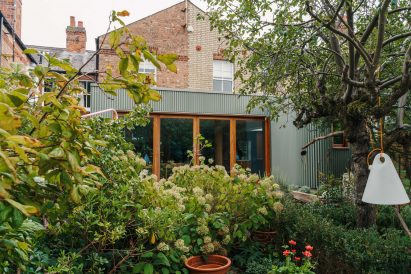 Exterior of Folded House by Westerdahl