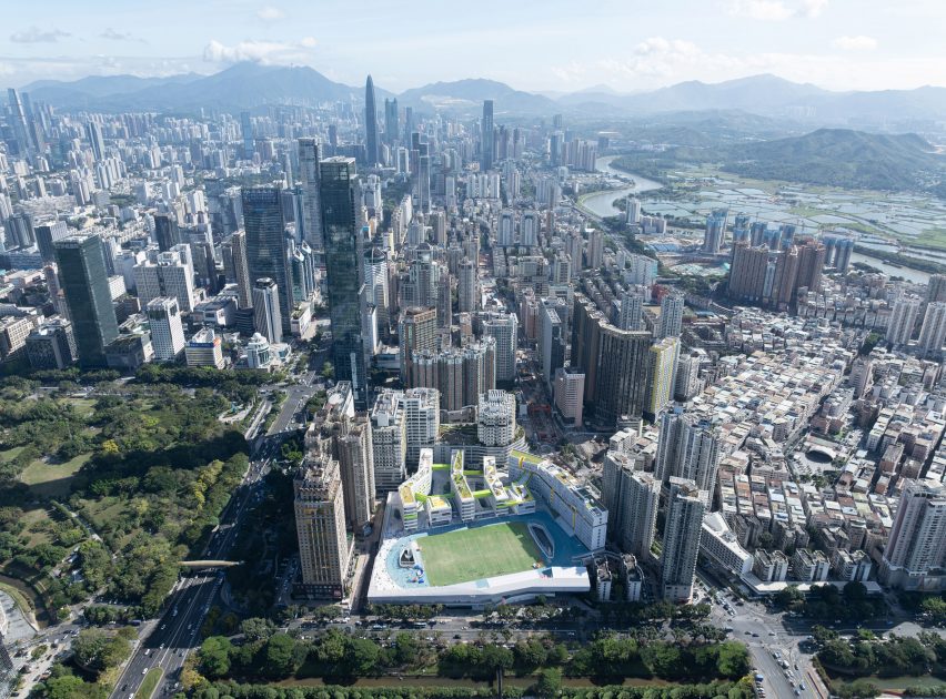Futian High School Campus by Remix Studio