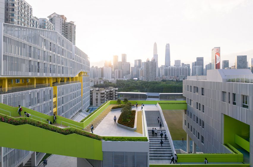 Futian High School Campus by Remix Studio