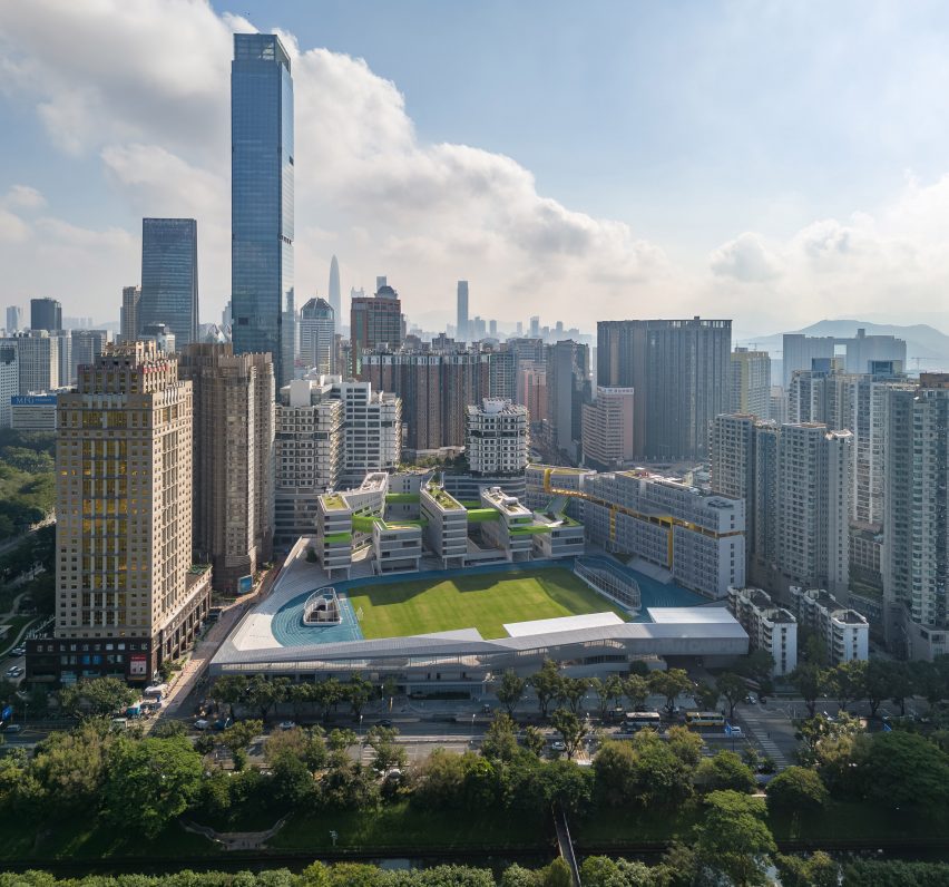 Futian High School Campus by Remix Studio