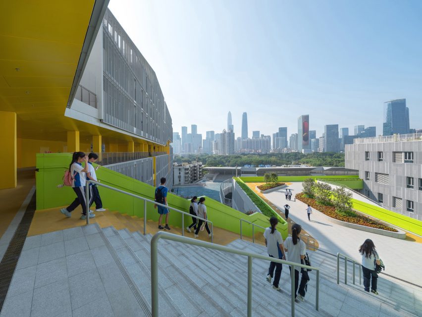 Futian High School Campus by Remix Studio