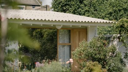Gardenhide Studio by Commonbond Architects