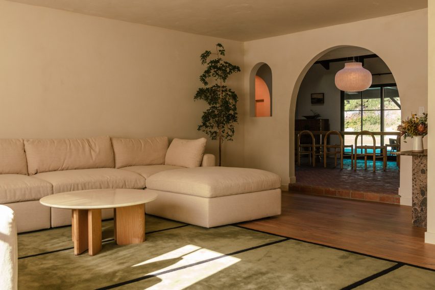 Hacienda Granada by Working Holiday Studio