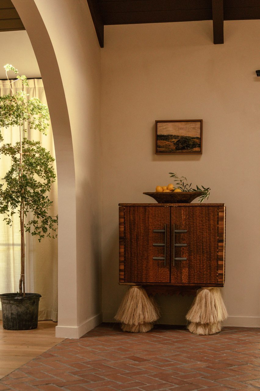 Hacienda Granada by Working Holiday Studio