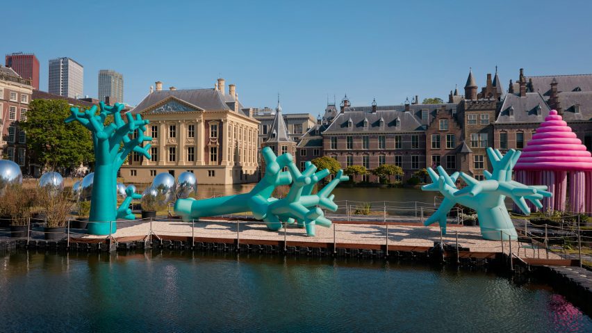 Inflatable sculptures at BlowUp Art The Hague