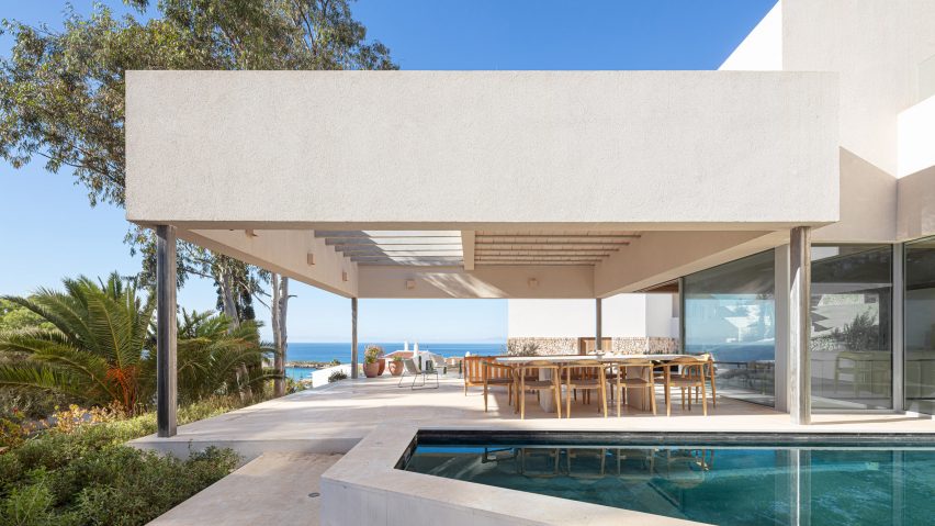 Bundle House by Nomo Studio