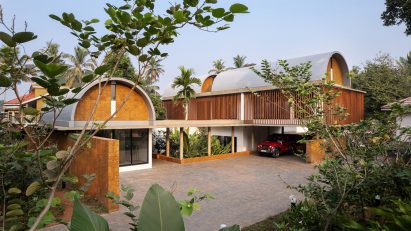 The Stoic Wall Residence by Lijo Reny Architects