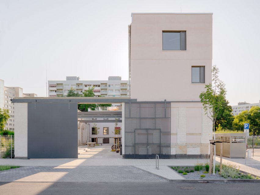 Integrative Family Centre by Alexander Poetzsch Architekturen