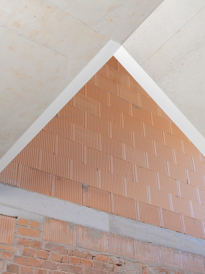 Integrative Family Centre by Alexander Poetzsch Architekturen