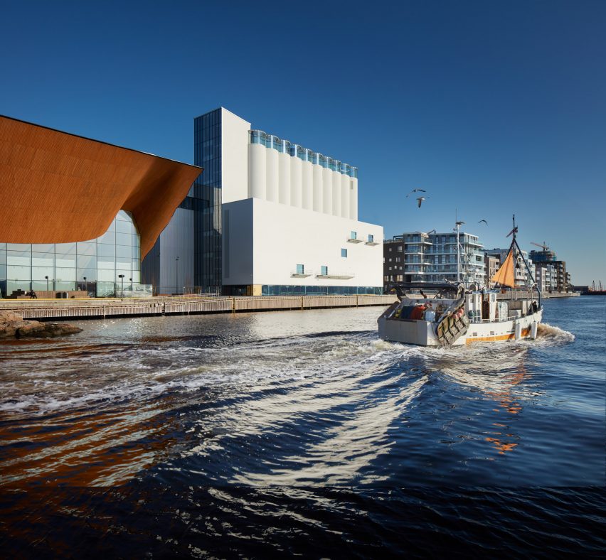 Kunstsilo in Norway by Mestres Wåge Arquitectes, BAX and Mendoza Partida