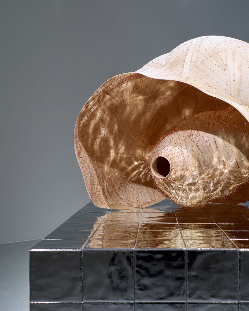 Heechan Kim ash and copper vessel