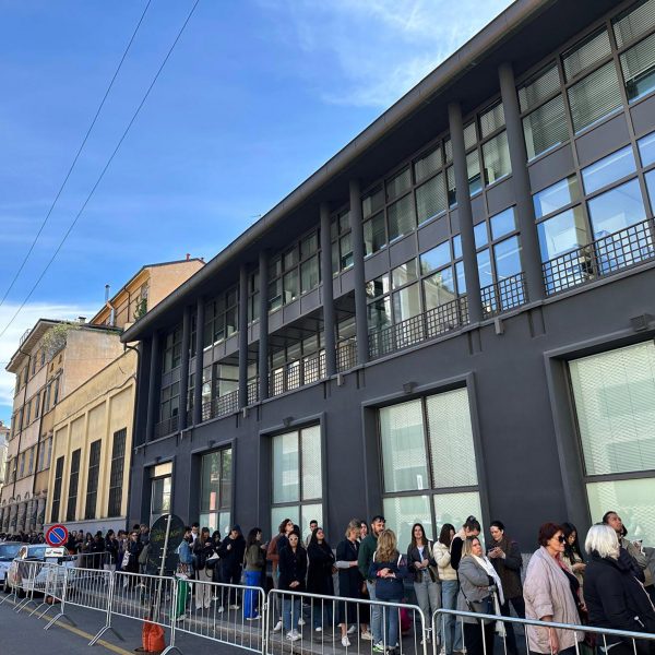 Queues at Milan design week