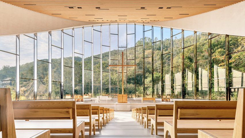 Mountain Church of Julong Dirk U Moench China