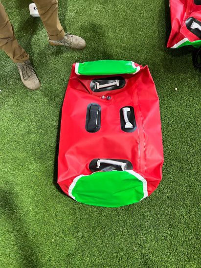 deflated Pneuhaus bench