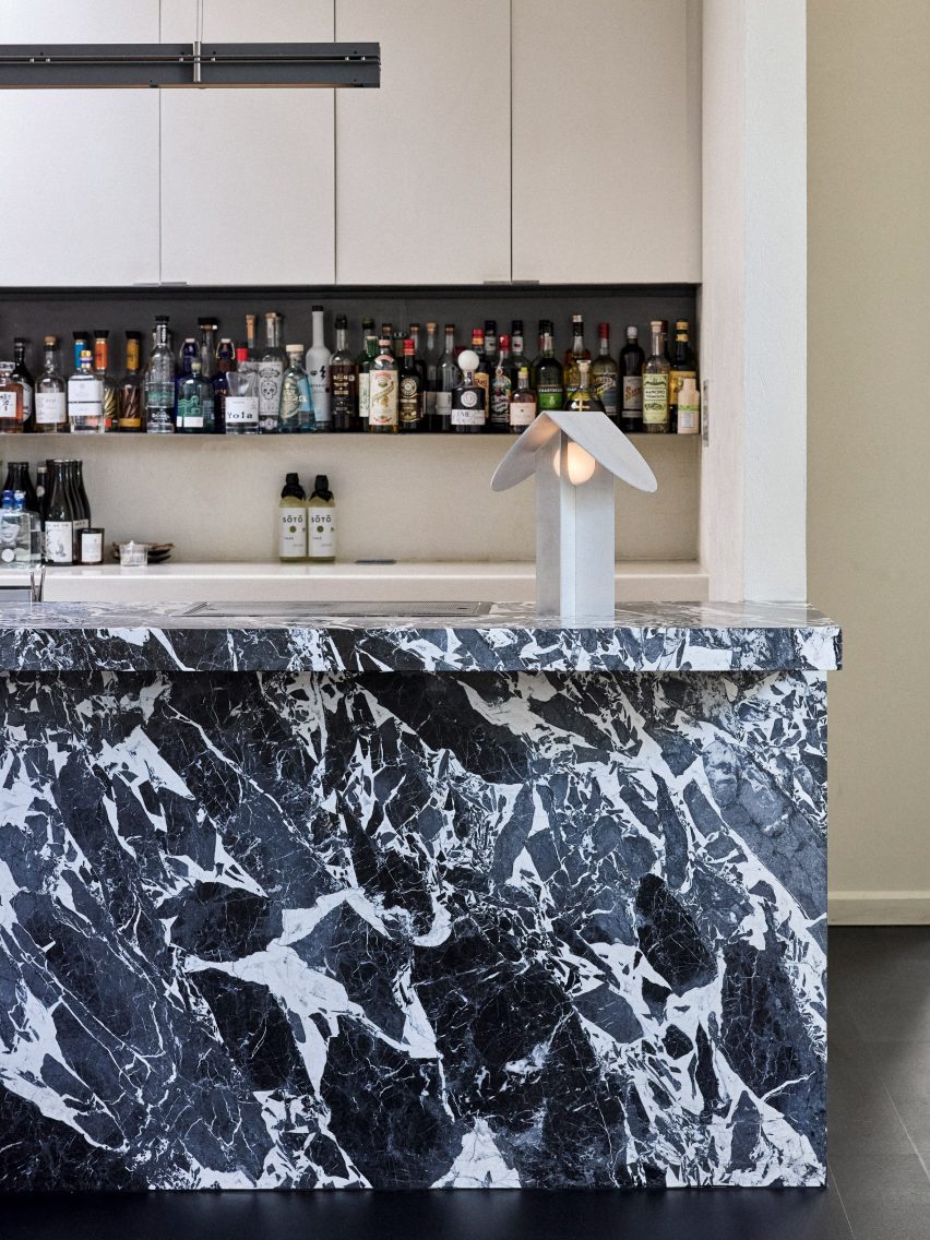 Black marble with metal lamp