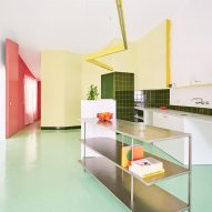Relampago House
