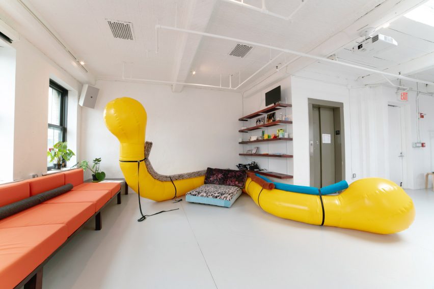 Snakey inflatable