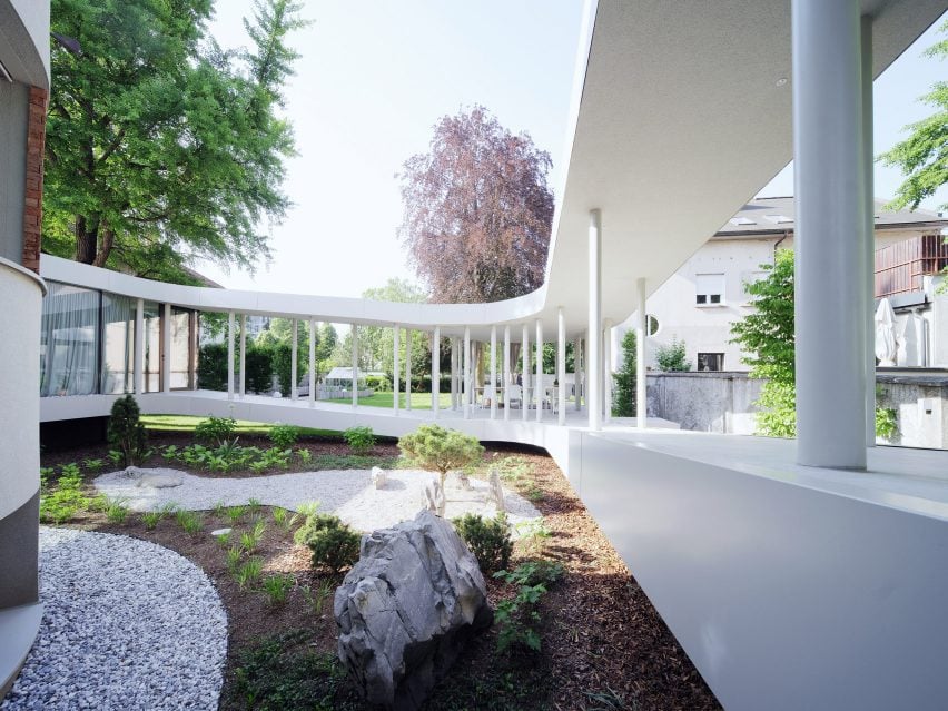 Ring House by OFIS Arhitekti