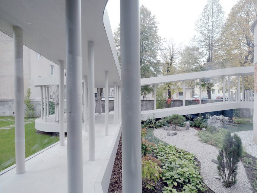 Ring House by OFIS Arhitekti