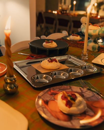 A variety of plate styles with meringue