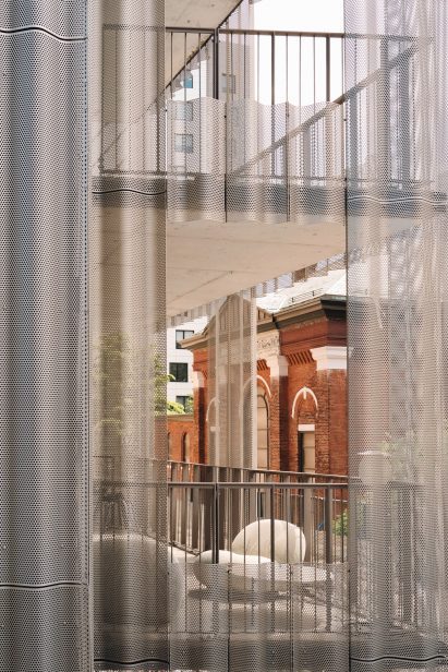 Transparent facade Brooklyn