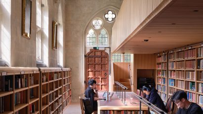 Exeter College Library by Nex and Donald Insall Associates