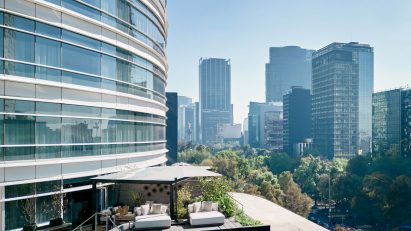 PGM Arquitectura adds garden suites to César Pelli skyscraper in Mexico City