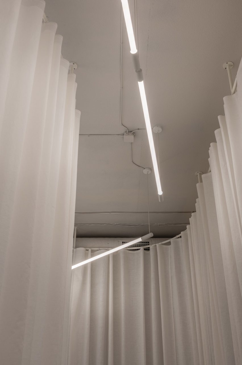 Illuminated rod lighting