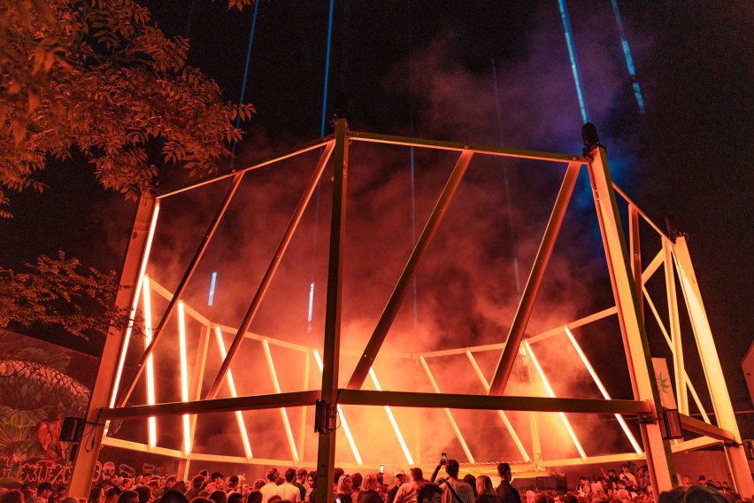 Piovenefabi design for Horst festival stage pictured at night
