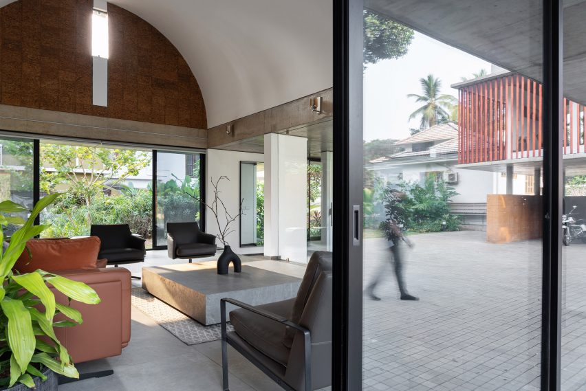 The Stoic Wall Residence by Lijo Reny Architects