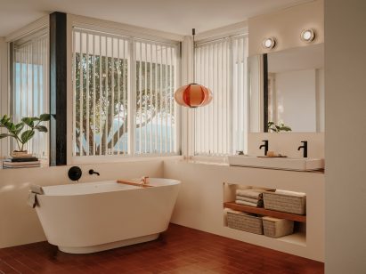 Tura Oval freestanding bath by Roca