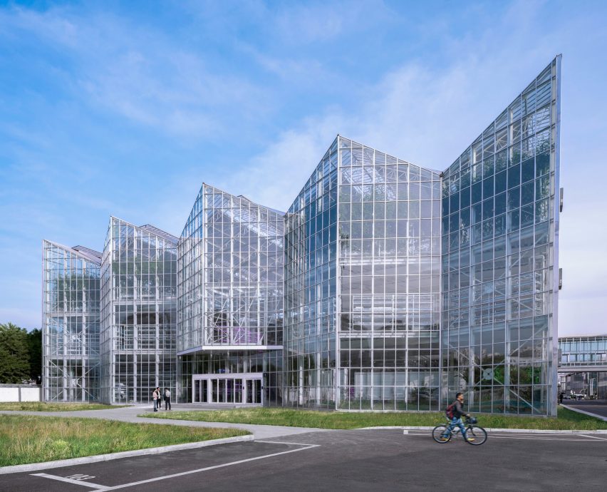 Vertical Farm Beijing by Van Bergen Kolpa Architecten