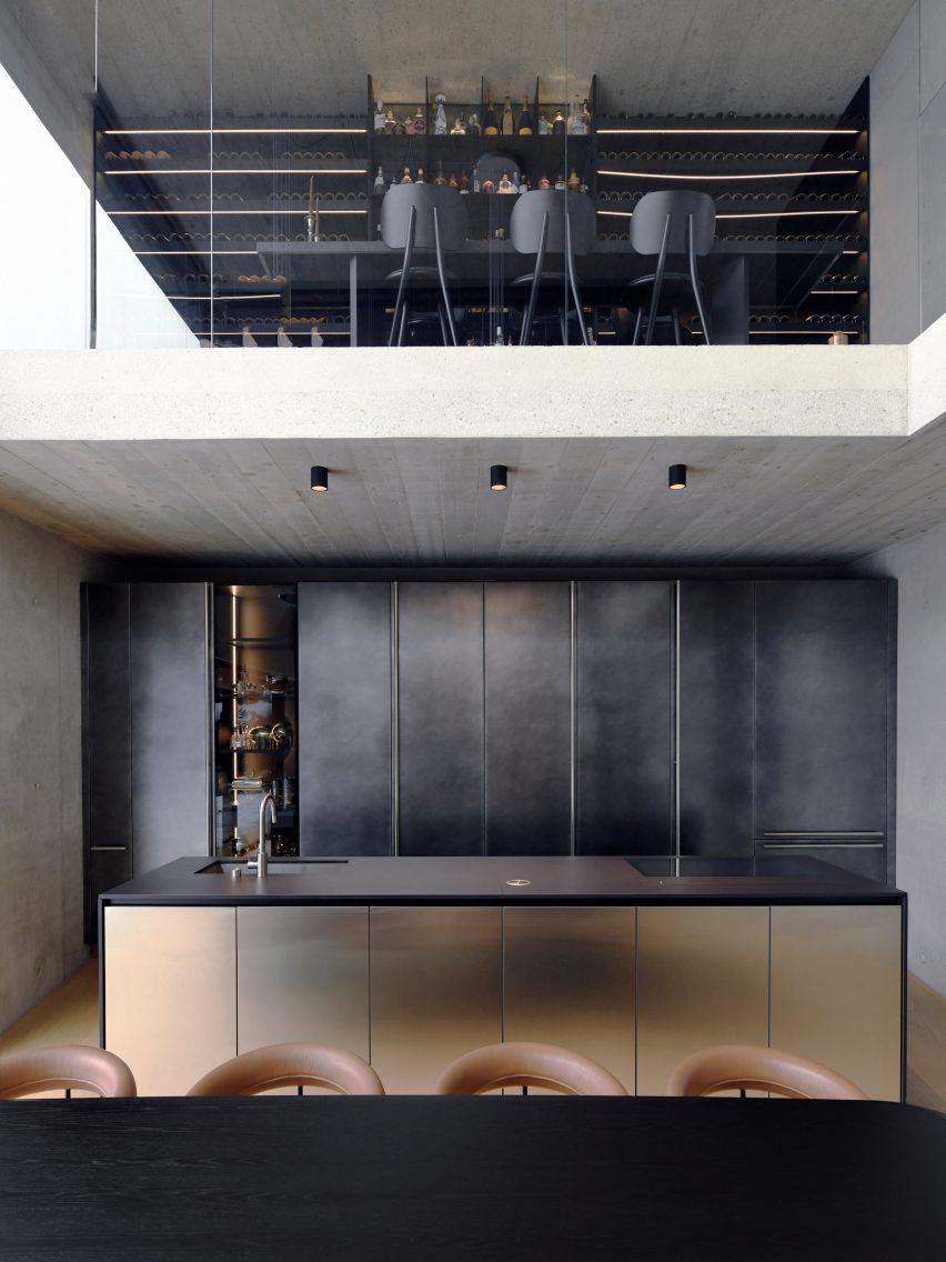 Villa Eternal Way by OFIS Architekti