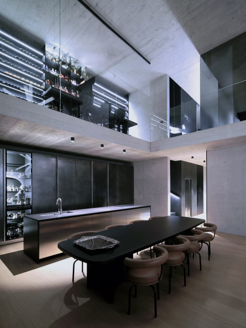 Villa Eternal Way by OFIS Architekti