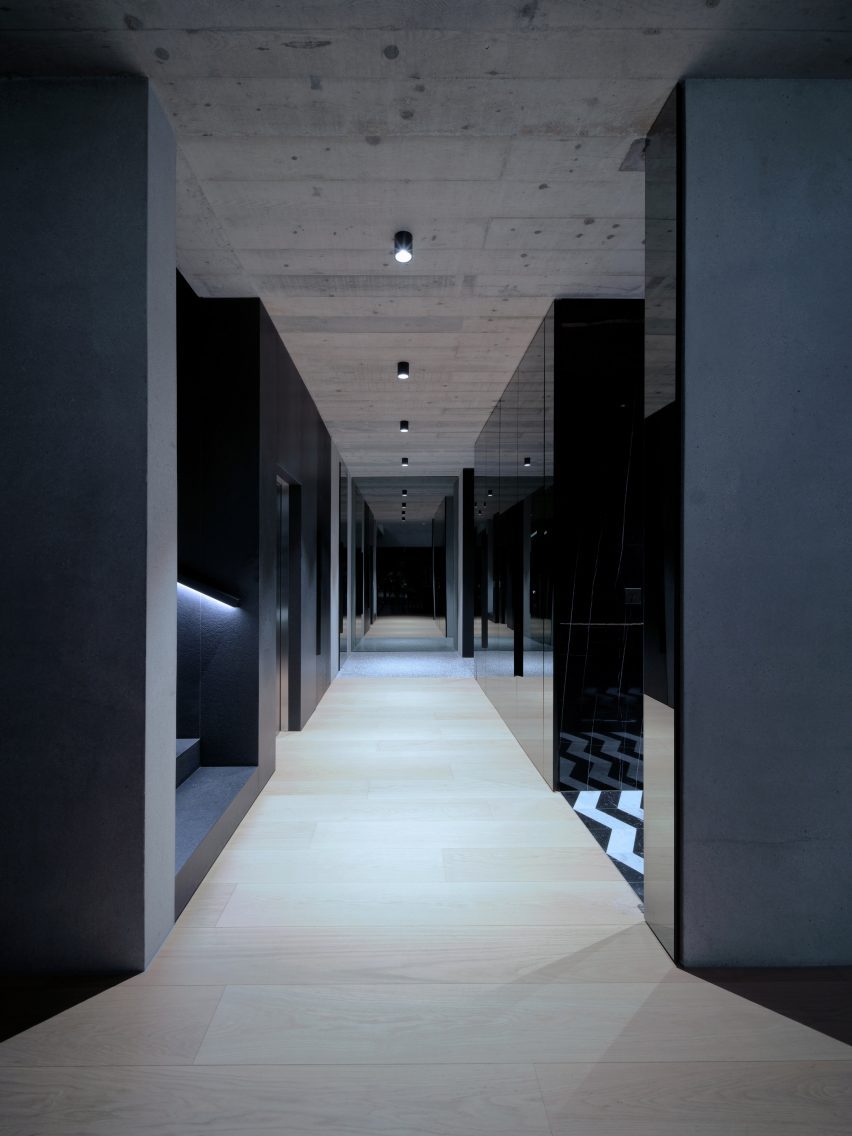Villa Eternal Way by OFIS Architekti