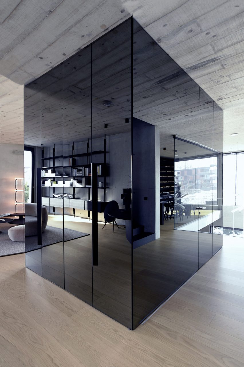 Villa Eternal Way by OFIS Architekti