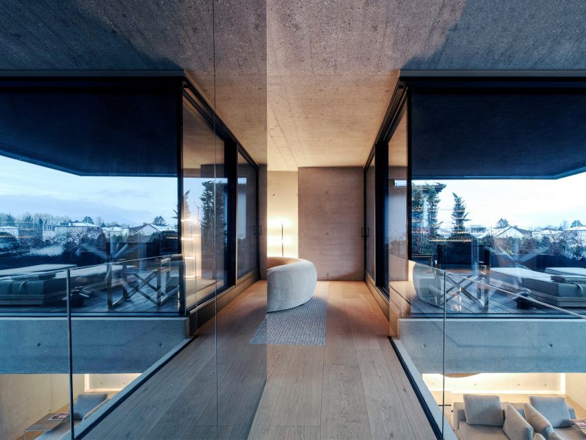 Villa Eternal Way by OFIS Architekti
