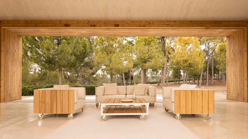 Vineyard collection by Ramón Esteve for Vondom