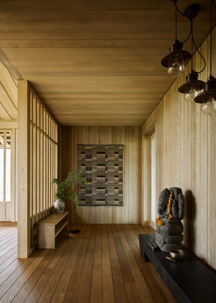 Hale Kiawe by Walker Warner Architects