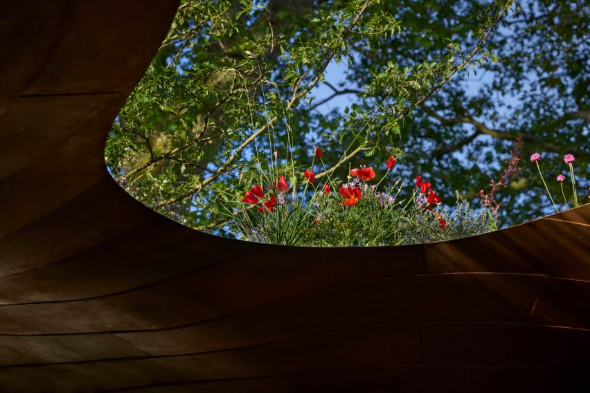 WaterAid pavilion by Studio Weave and Tom Massey