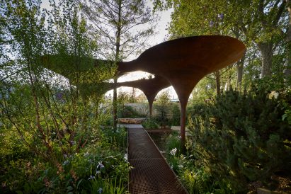 Undulating weathering-steel pavilion