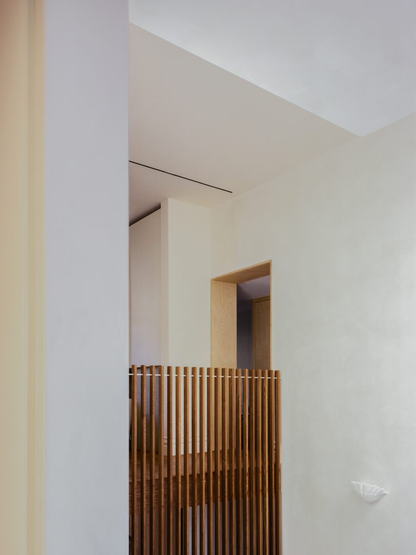 Modernised London house by Will Gamble Architects